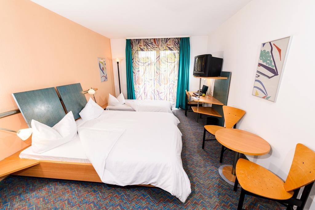 Hotel Residenz Schnelldorf Quarto foto